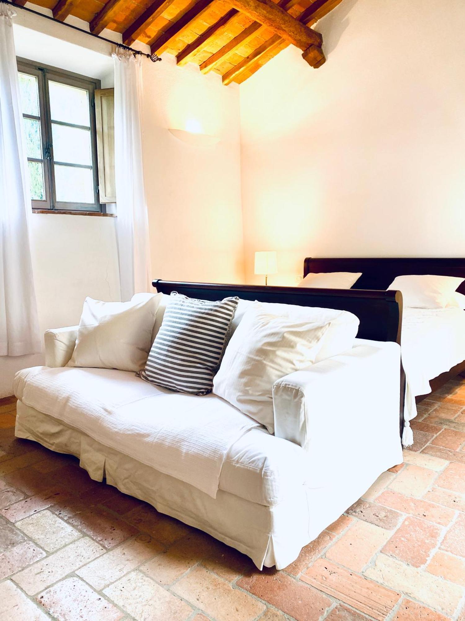 Abbadia Wine Relais Bed & Breakfast Montefollonico Exterior photo