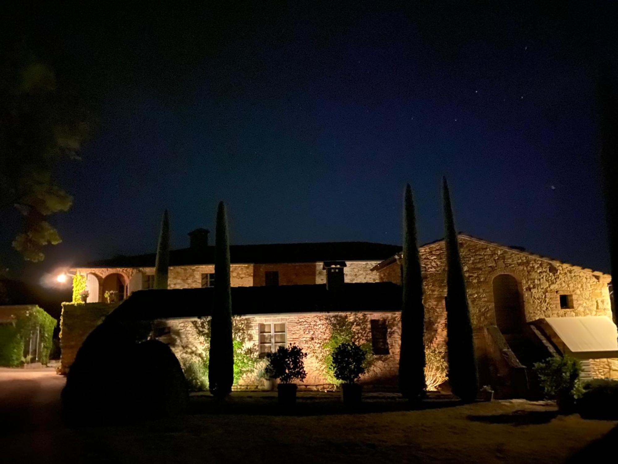 Abbadia Wine Relais Bed & Breakfast Montefollonico Exterior photo