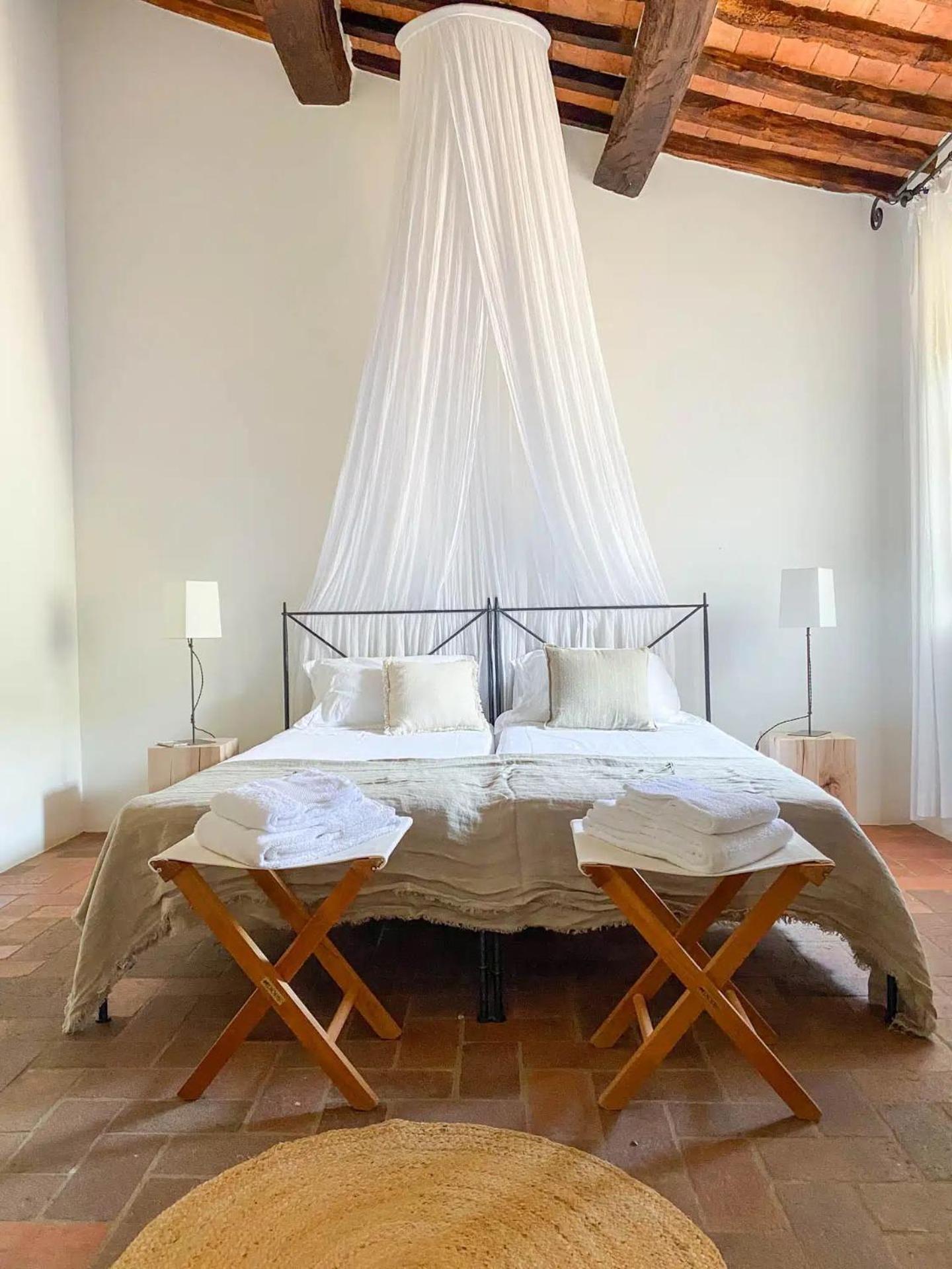 Abbadia Wine Relais Bed & Breakfast Montefollonico Room photo